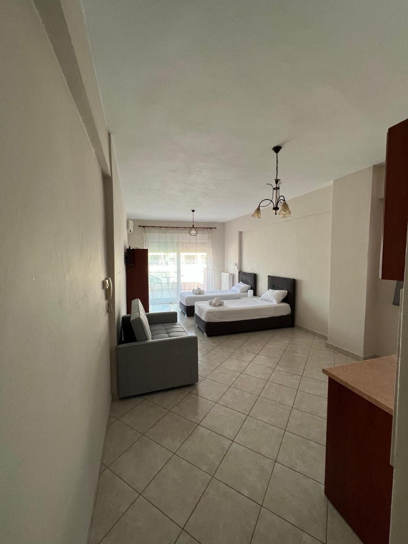 Theros Apartment Preveza Esterno foto